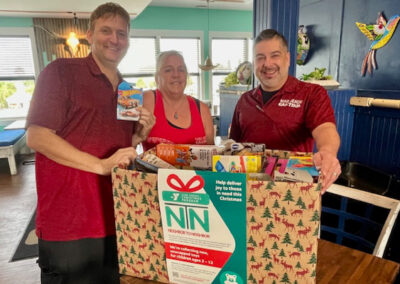 SunPubs gives back to community